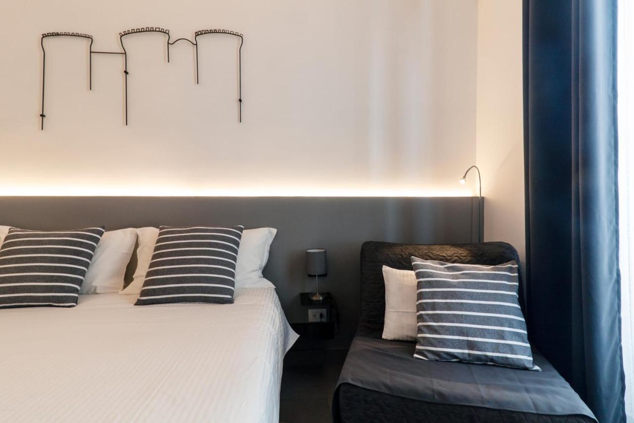 Vesucharme Suite Luxury Room Neapel Exterior foto