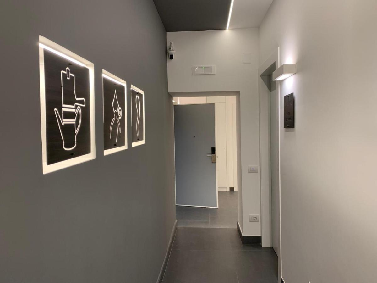 Vesucharme Suite Luxury Room Neapel Exterior foto